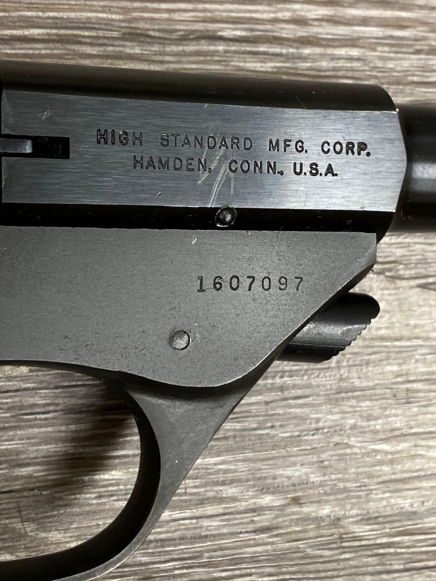 HIGH STANDARD SPORT KING M-103 .22LR SEMI AUTO PISTOL (CIRCA LATE 1960'S).