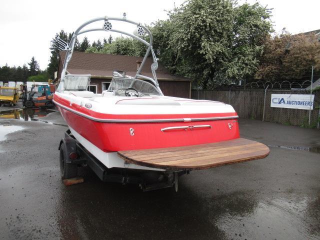 2005 TIGE 21I 21' SKI BOAT