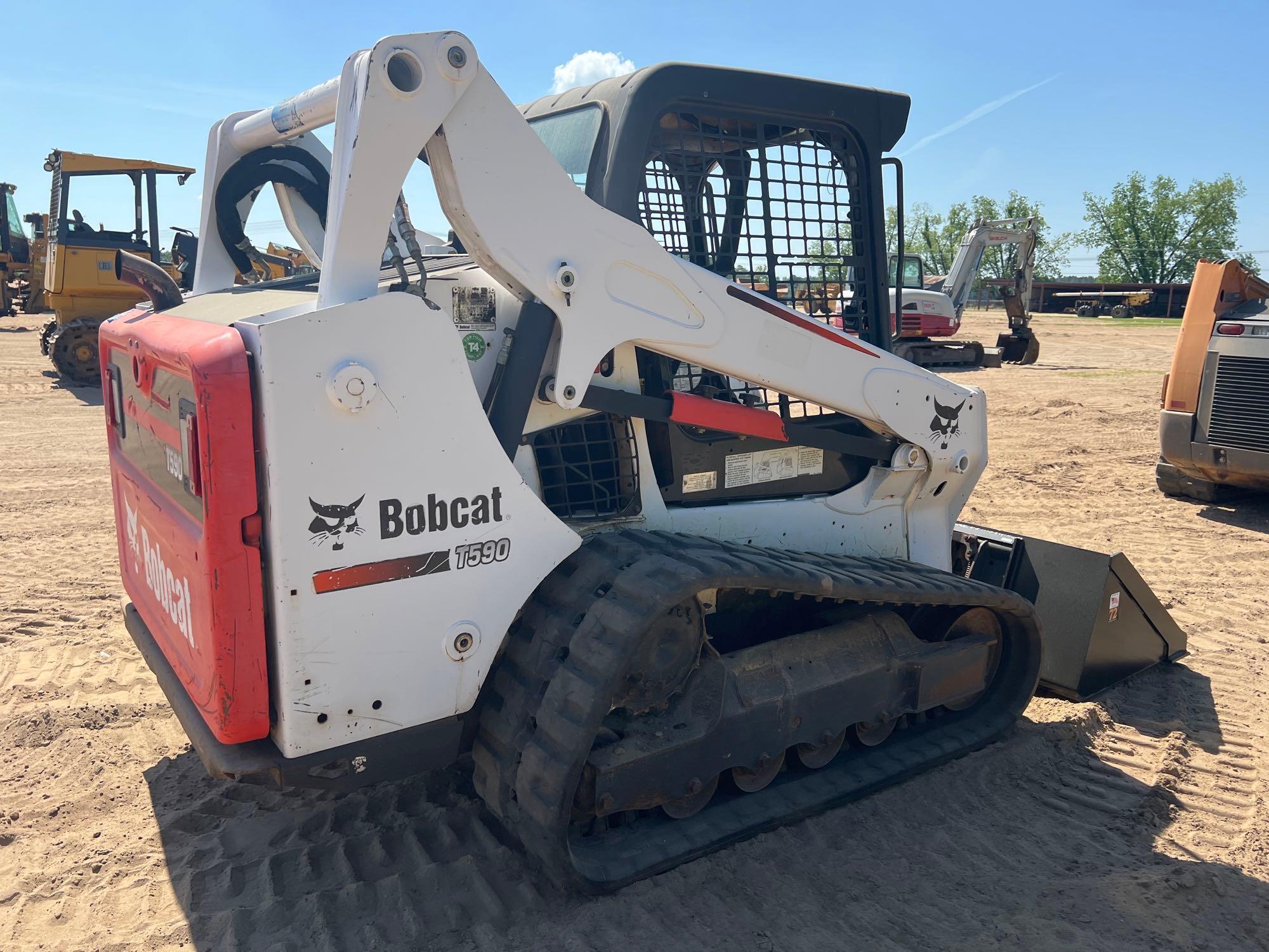 2016 BOBCAT T590 SKID STEER