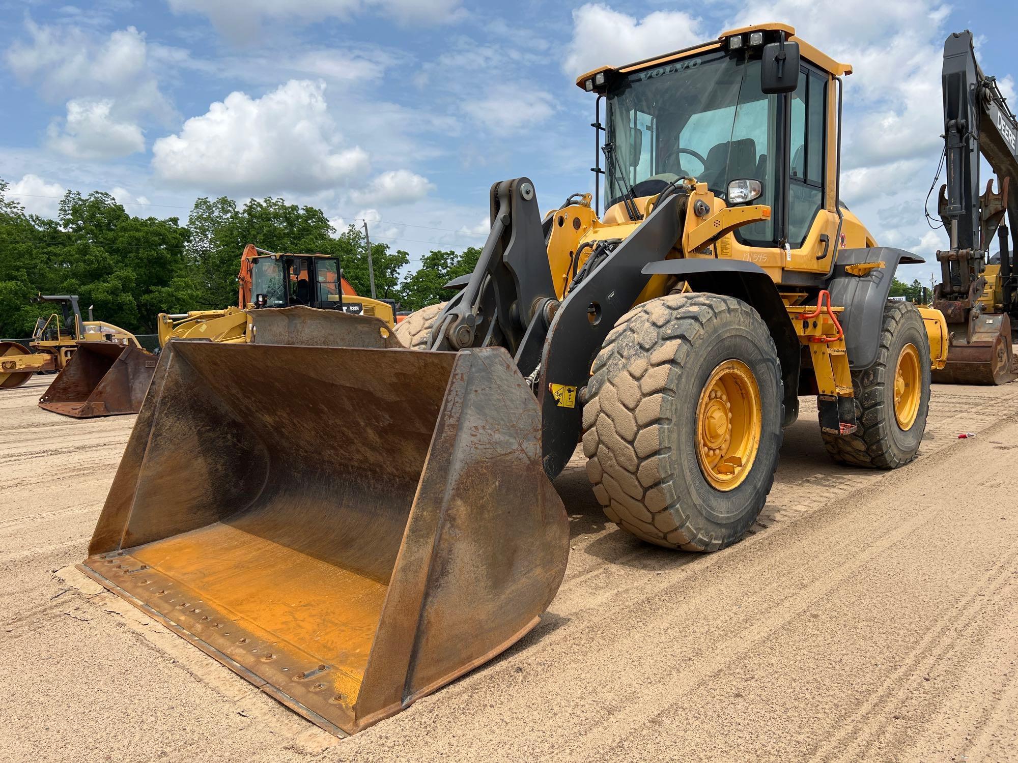 2017 VOLVO L70H RUBBER TIRE LOADER