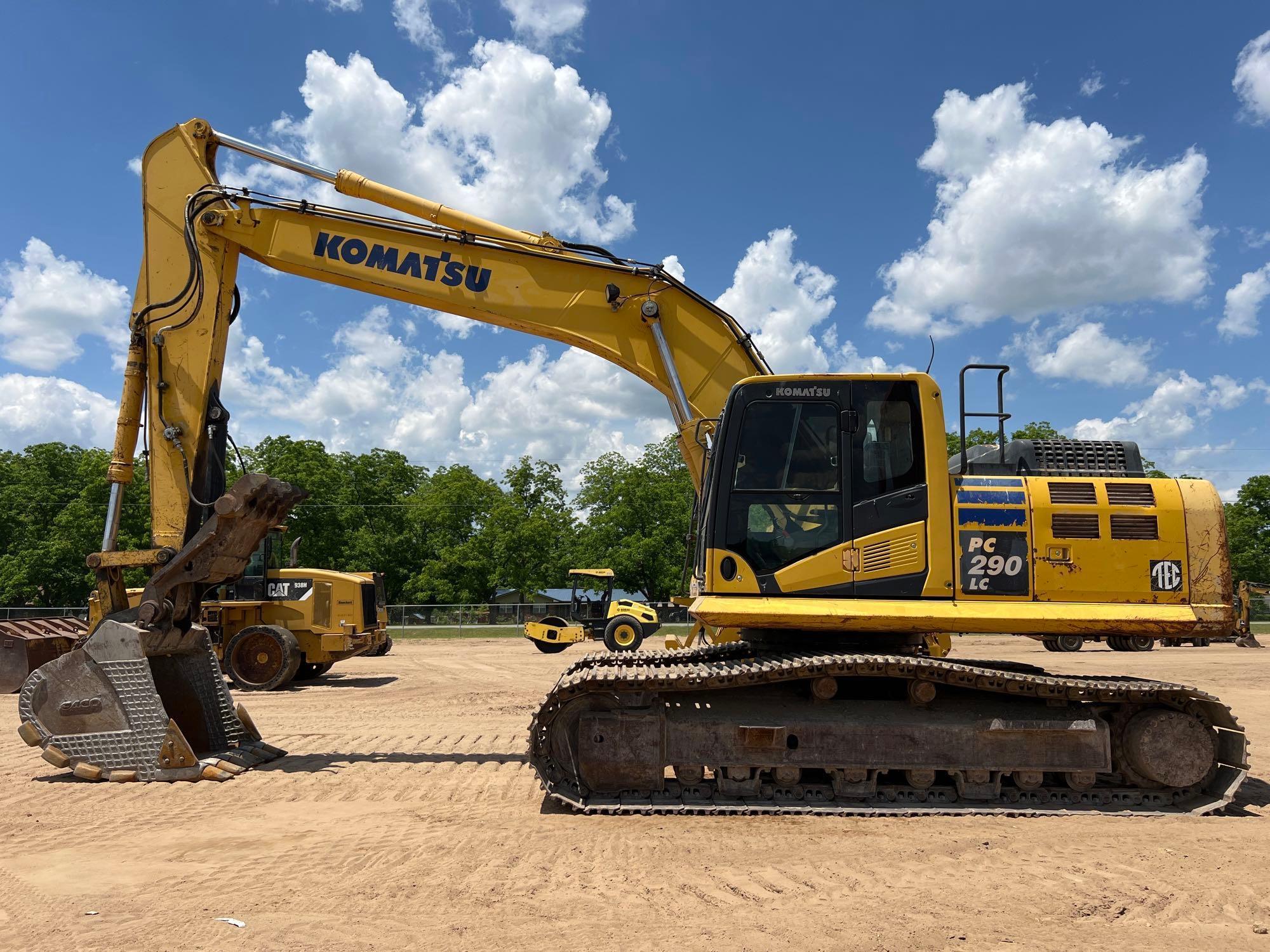 2016 KOMATSU PC290LC-11 EXCAVATOR