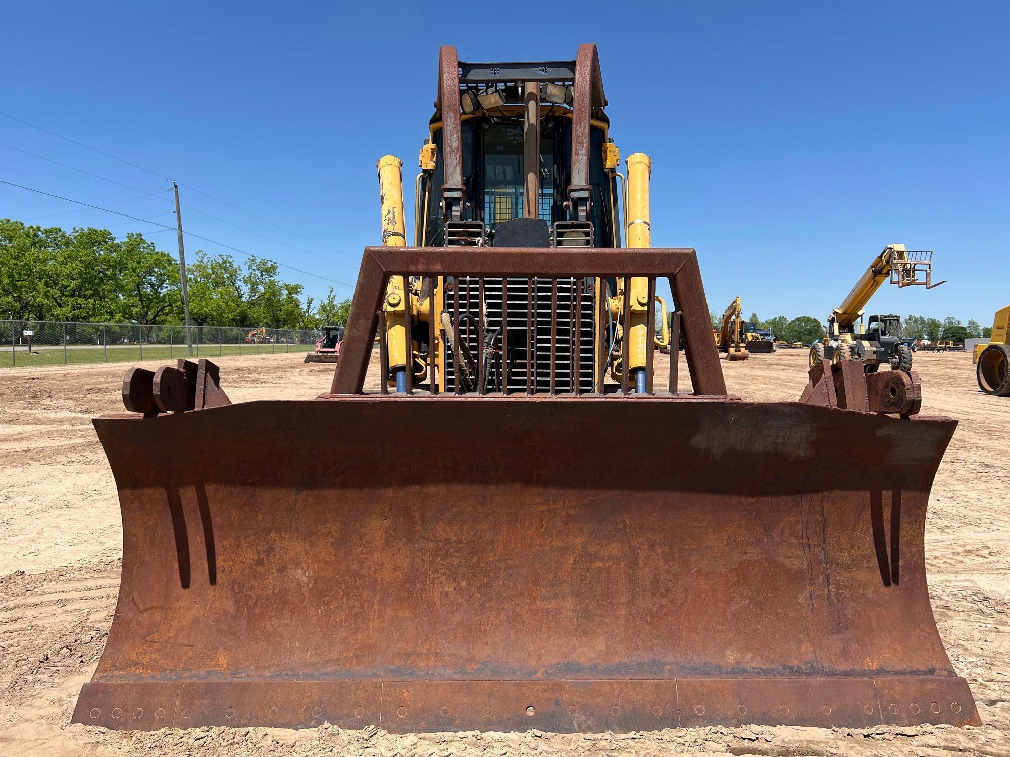 2001 JOHN DEERE 750C LT CRAWLER DOZER