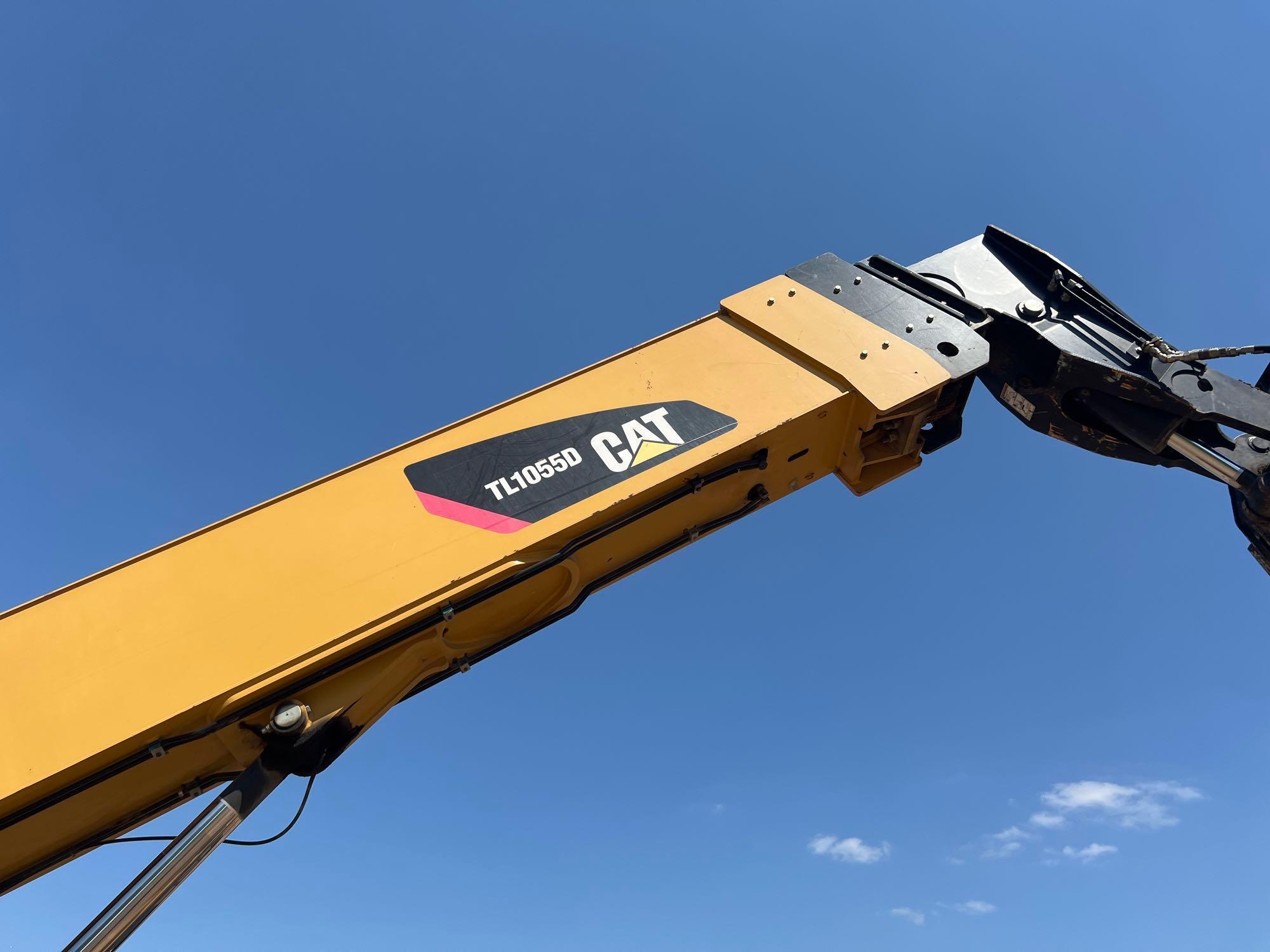 2018 CATERPILLAR TL1055D TELESCOPIC FORKLIFT