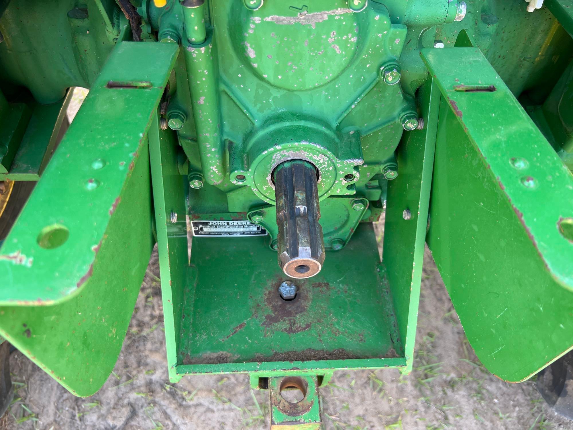 1996 JOHN DEERE 990 TRACTOR