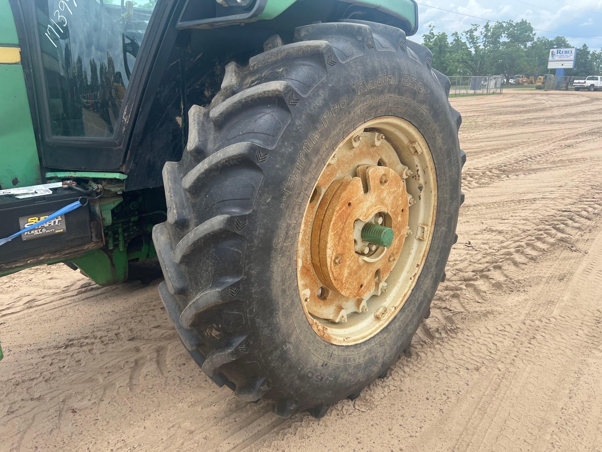 JOHN DEERE 4230 TRACTOR