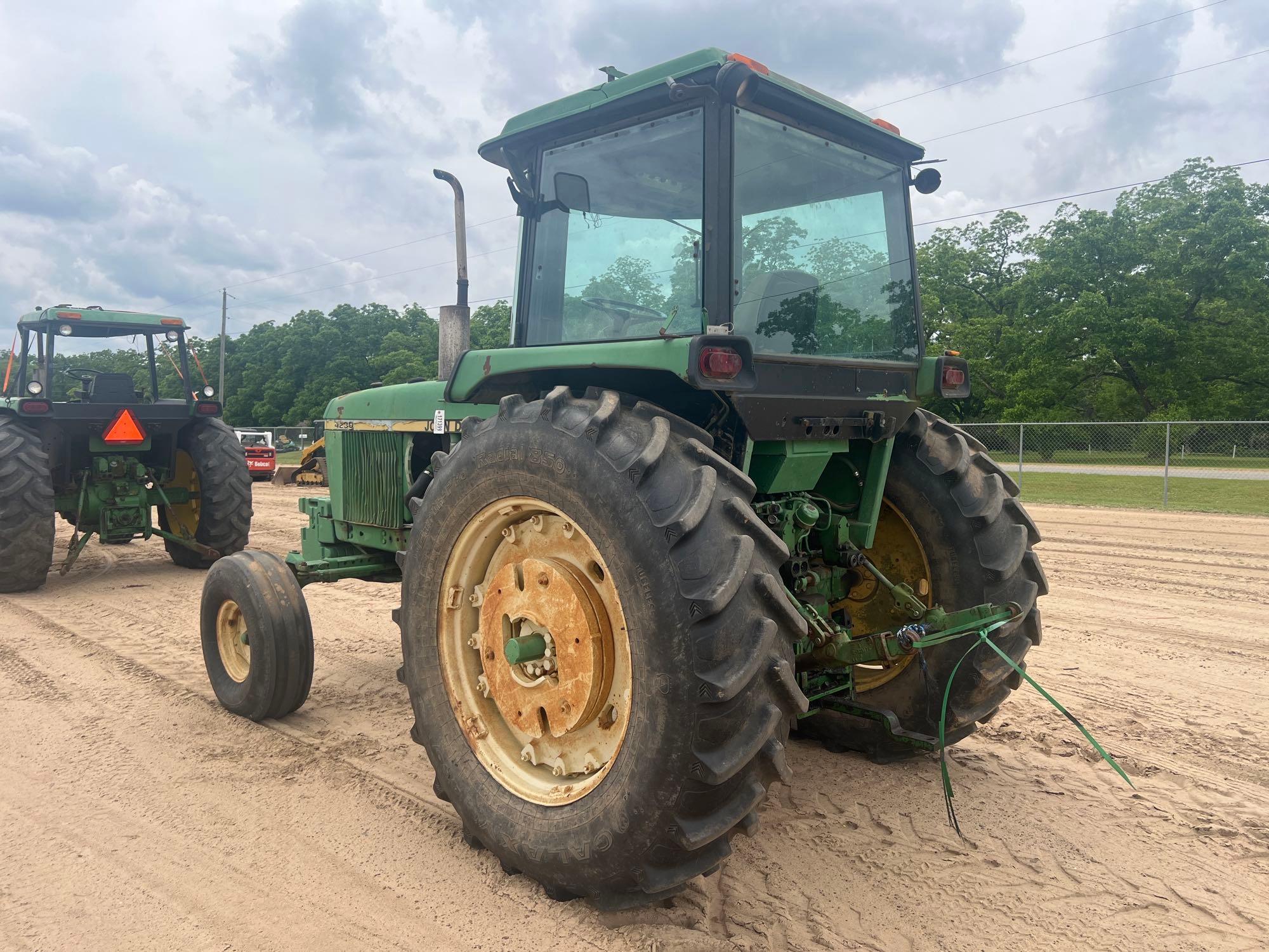 JOHN DEERE 4230 TRACTOR