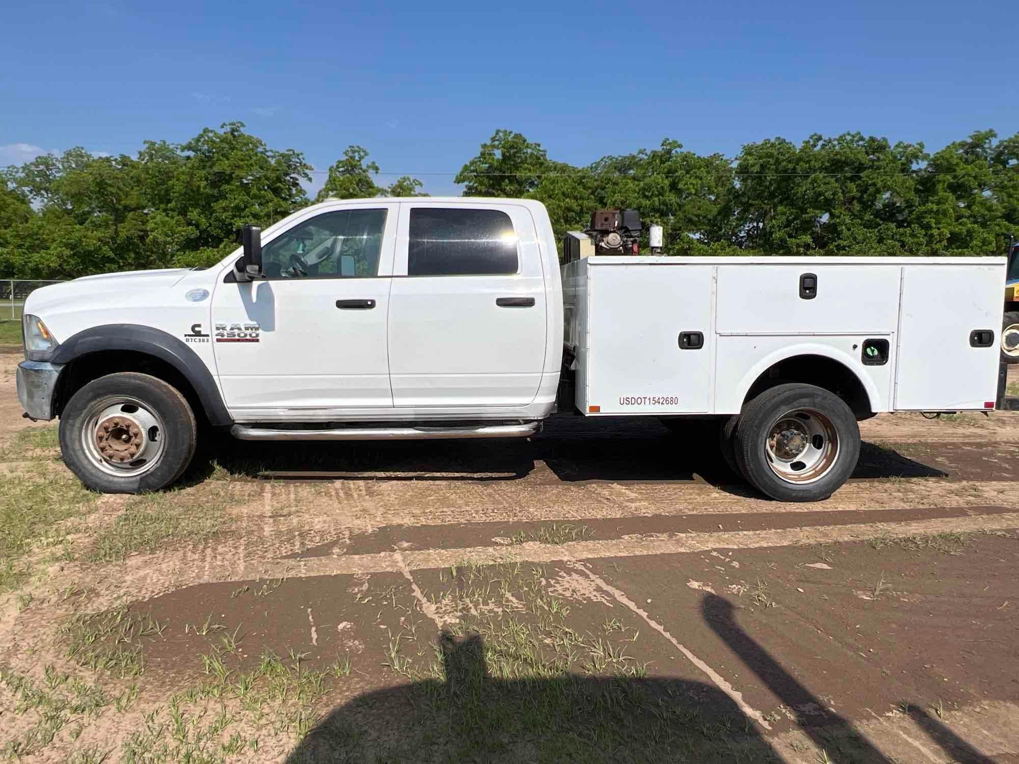 2014 DODGE RAM 4500 HEAVY DUTY SERVICE TRUCK