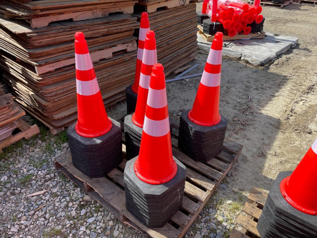 AGROTK 28" Traffic Cones (Qty. 50)