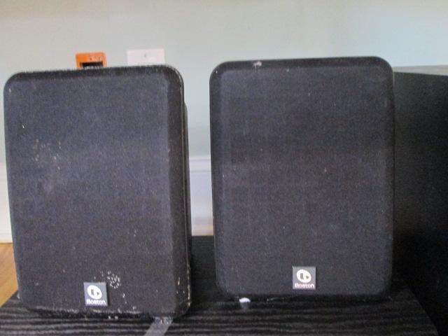 ES-350 Soundbar, Klipsch R-100SW Subwoofer, Pair of Boston Speakers and