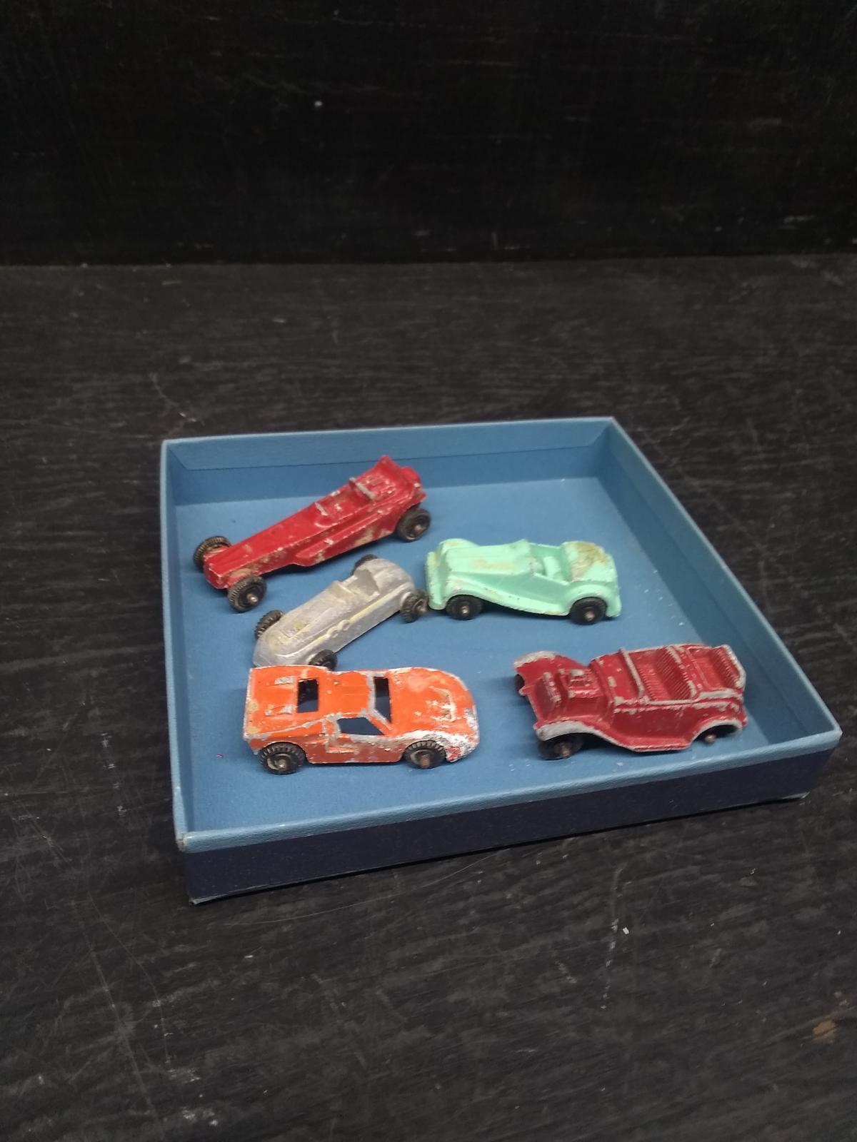 Collection 5 Vintage Tootsie Toy Cars