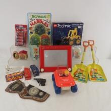 Etch a Sketch, LEGO Technic 8828 & Vintage Toys