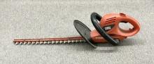 BLACK & DECKER ELECTRIC HEDGE TRIMMER