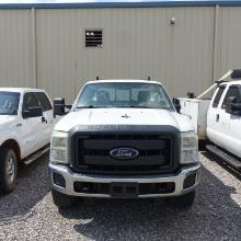 2015 Ford F350 4X4 Extended Cab Open Utility Body / Located: El Reno, OK