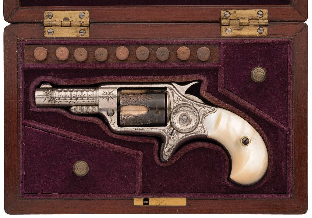 New York Engraved Colt New Line .32 Revolver with Case