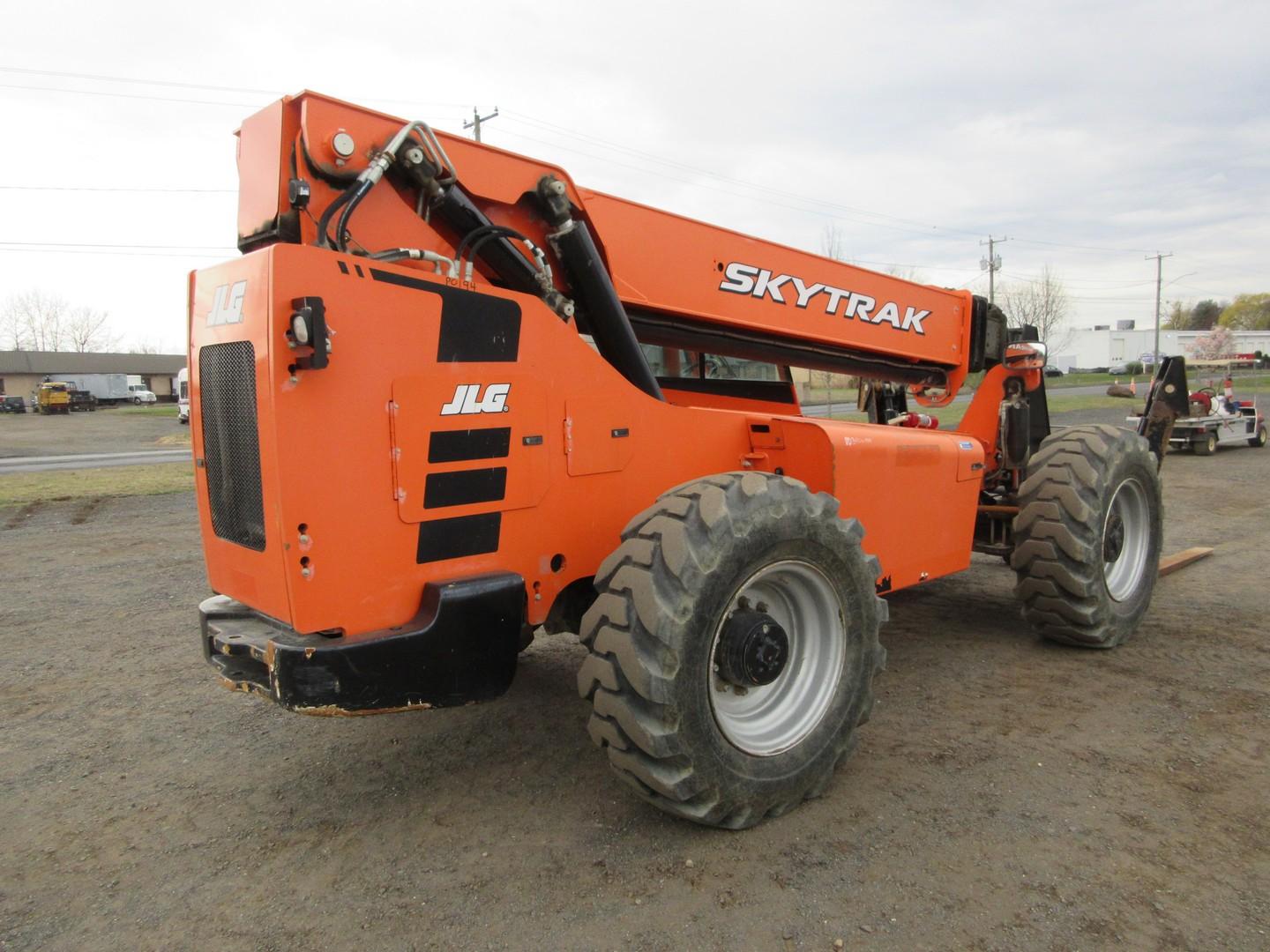 2017 Skytrak 10054 Telescopic Forklift