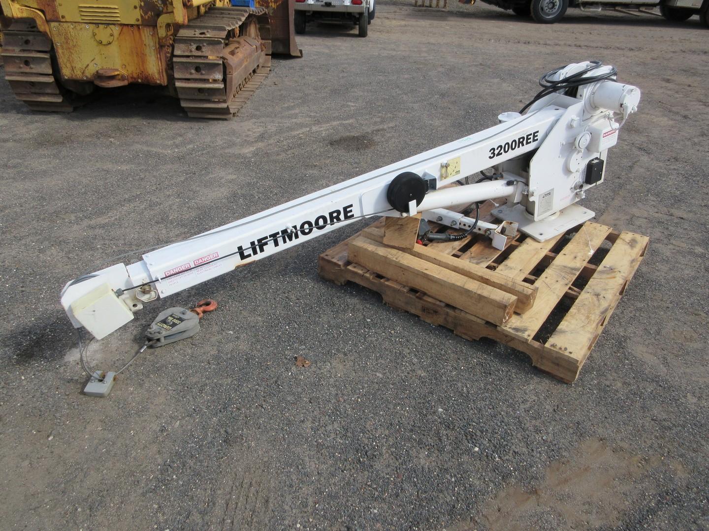 Liftmoore 3200REE Service Truck Crane