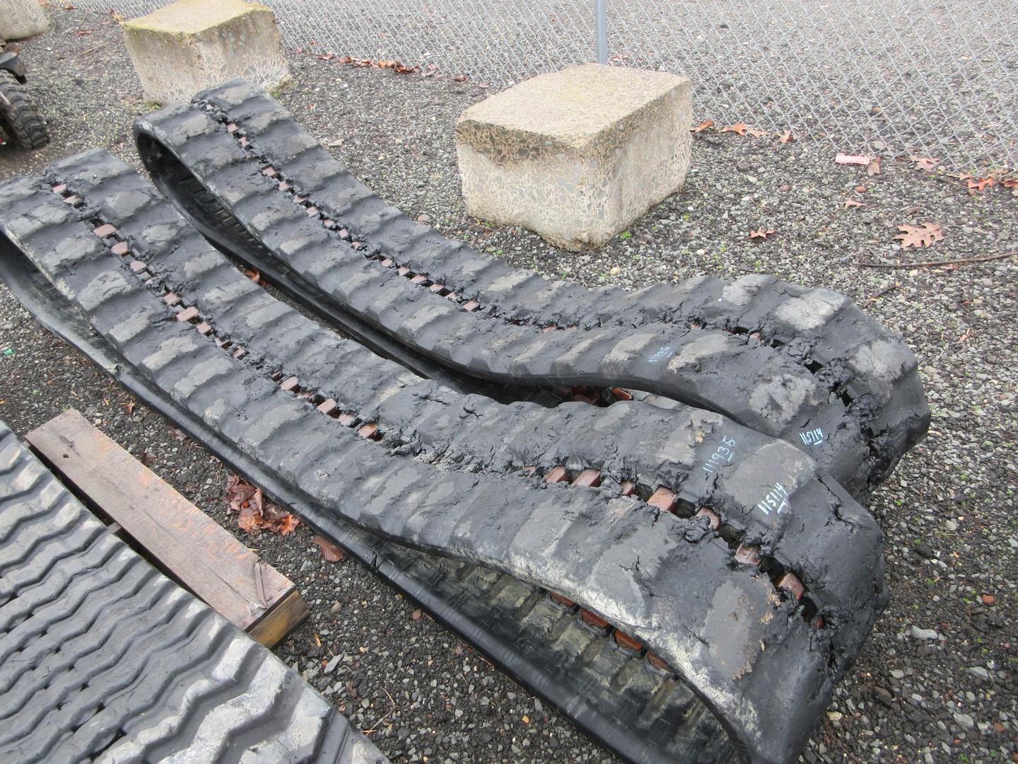 Caterpillar 450 x 78 x 81 Rubber Tracks