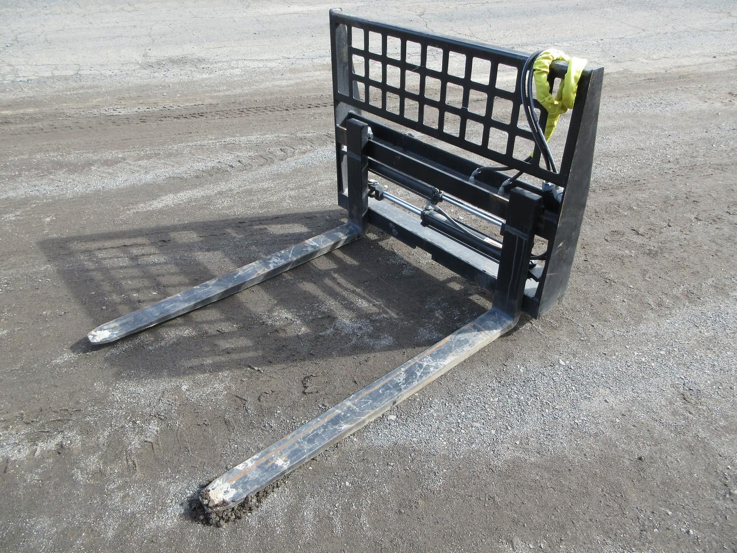 48" Hyd Adjustable Forks