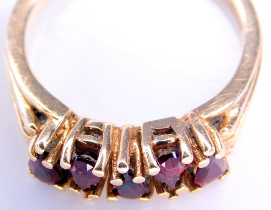 Ladies 10K Yellow Gold and Garnet Ring