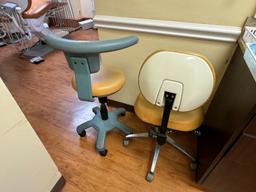 DENTIST STOOL AND DENTAL ASSISTANT STOOL