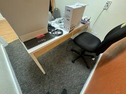 LOT CONSISTING OF OFFICE FURNITURE