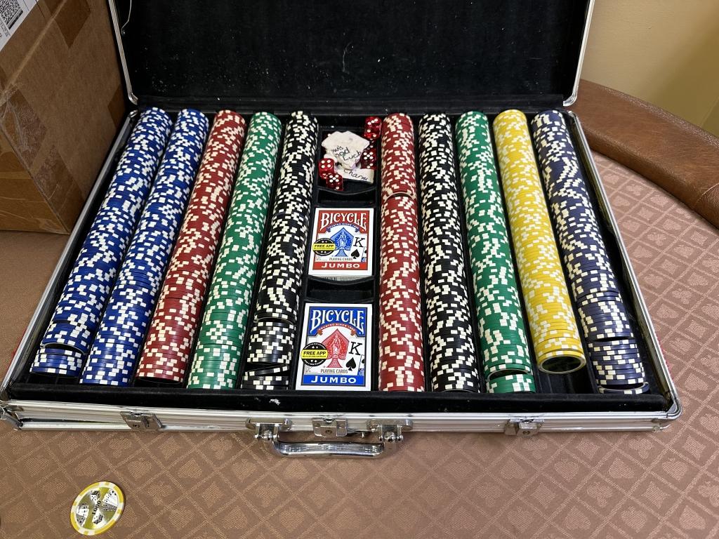 LOT CONSISTING OF CASINO TABLE/TOP, CARDS & CHIPS