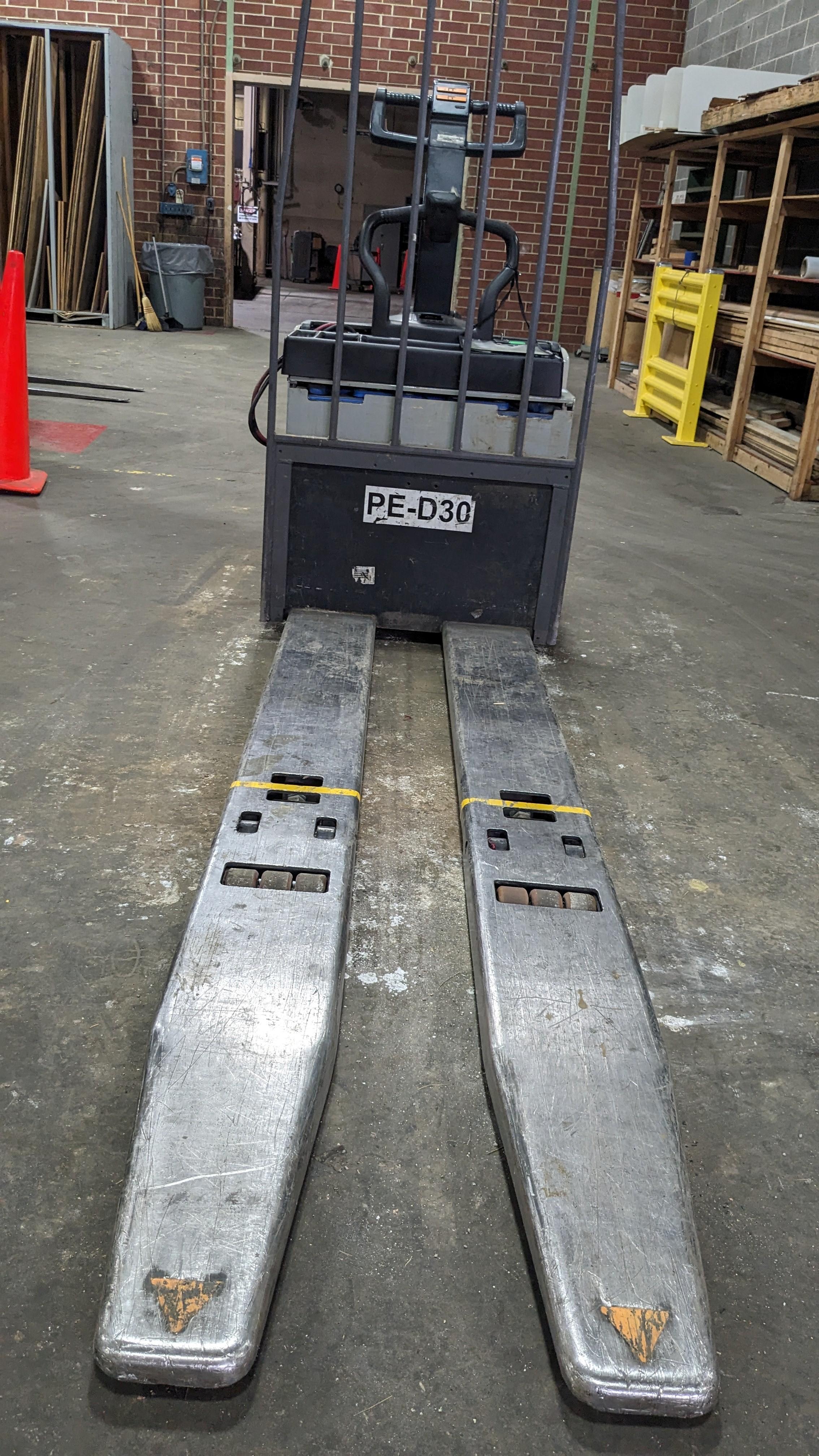 Hamer, SC- Crown Electric Pallet Jack