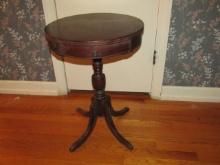 Vtg Spider Leg Lamp Table W/ Drawer (NO SHIPPING THIS LOT)