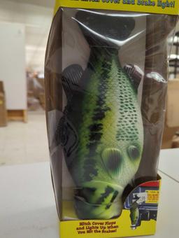 Hitch Critters Flopping Bass ball hitch cover and brake light. Comes in sealed packaging as is shown