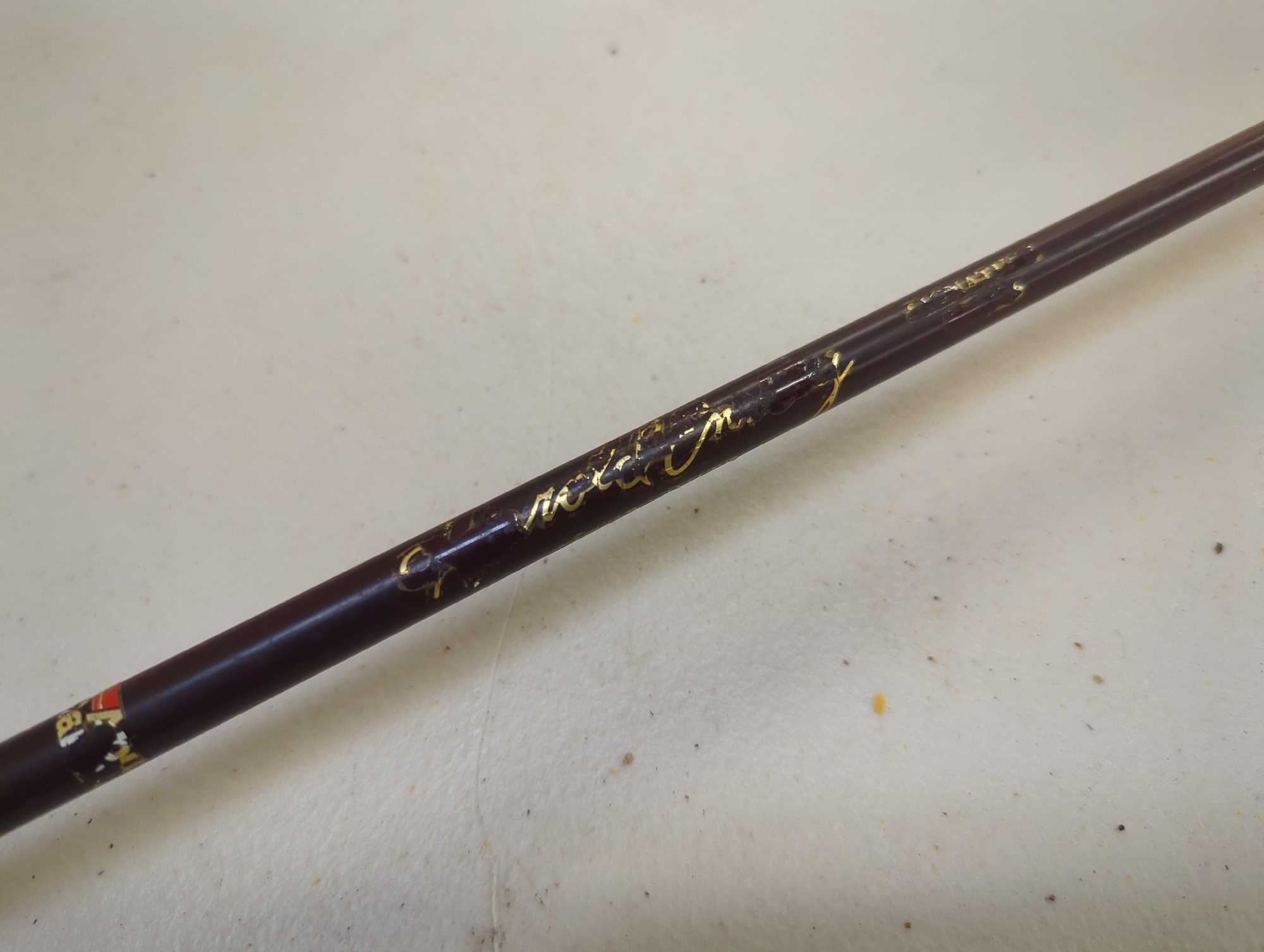Abu Garcia 6'6" fishing rod, Medium heavy casting. Lure 1/4-1 oz Line 6-20 lb Comes as a shown in