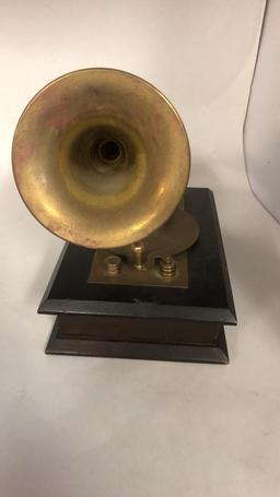 ENESCO BRASS GRAMOPHONE MUSIC JEWERY BOX