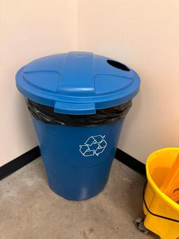Commercial Recycle Bin / Can w/ Entry Chute Lid