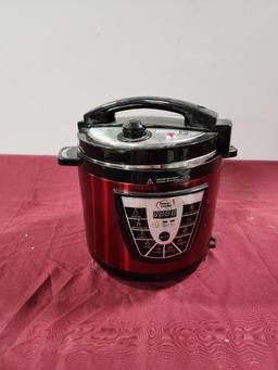 Tristar 8 Qt Pressure Cooker Model PPC772P, Red