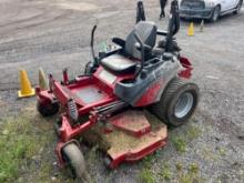 FERRIS IS3200Z COMMERCIAL MOWER powered by gas engine, equipped with 72in. Cutting deck, zero turn.
