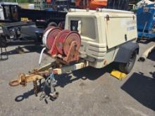 INGERSOLL RAND 185 AIR COMPRESSOR SN-NA, powered by John Deere diesel engine, equipped with 185CFM,