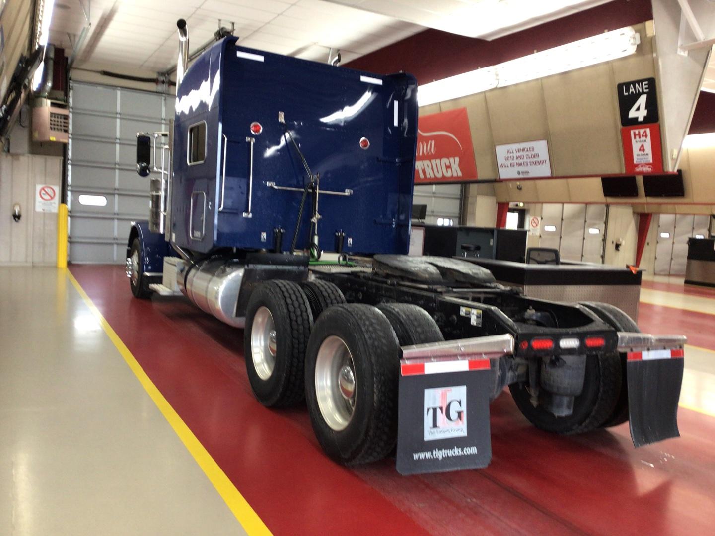 2019 PETERBILT 389 Serial Number: 1XPXD49X4KD498773