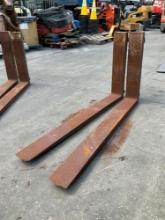 ( 1 ) SET OF FORK ATTACHMENT, APPROX CLASS 3 FORKS...