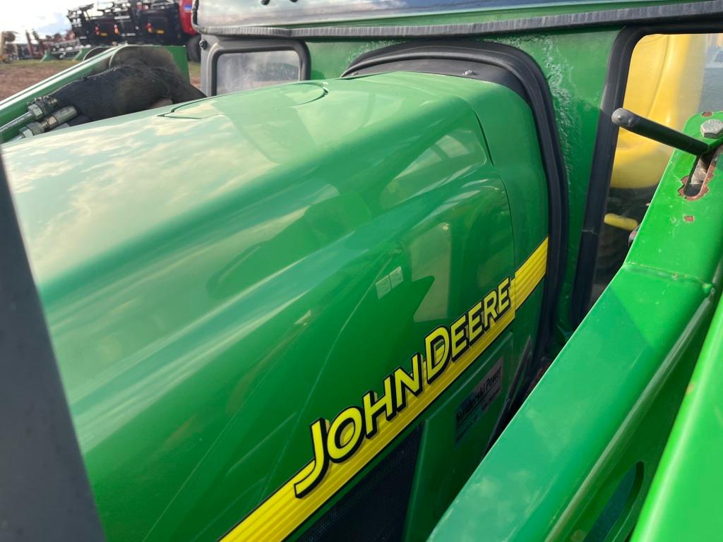John Deere 4210 Compact Tractor