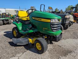 John Deere X300 Lawn Tractor