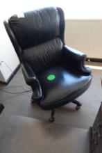 LEATHER EXECUTIVE CHAIR
