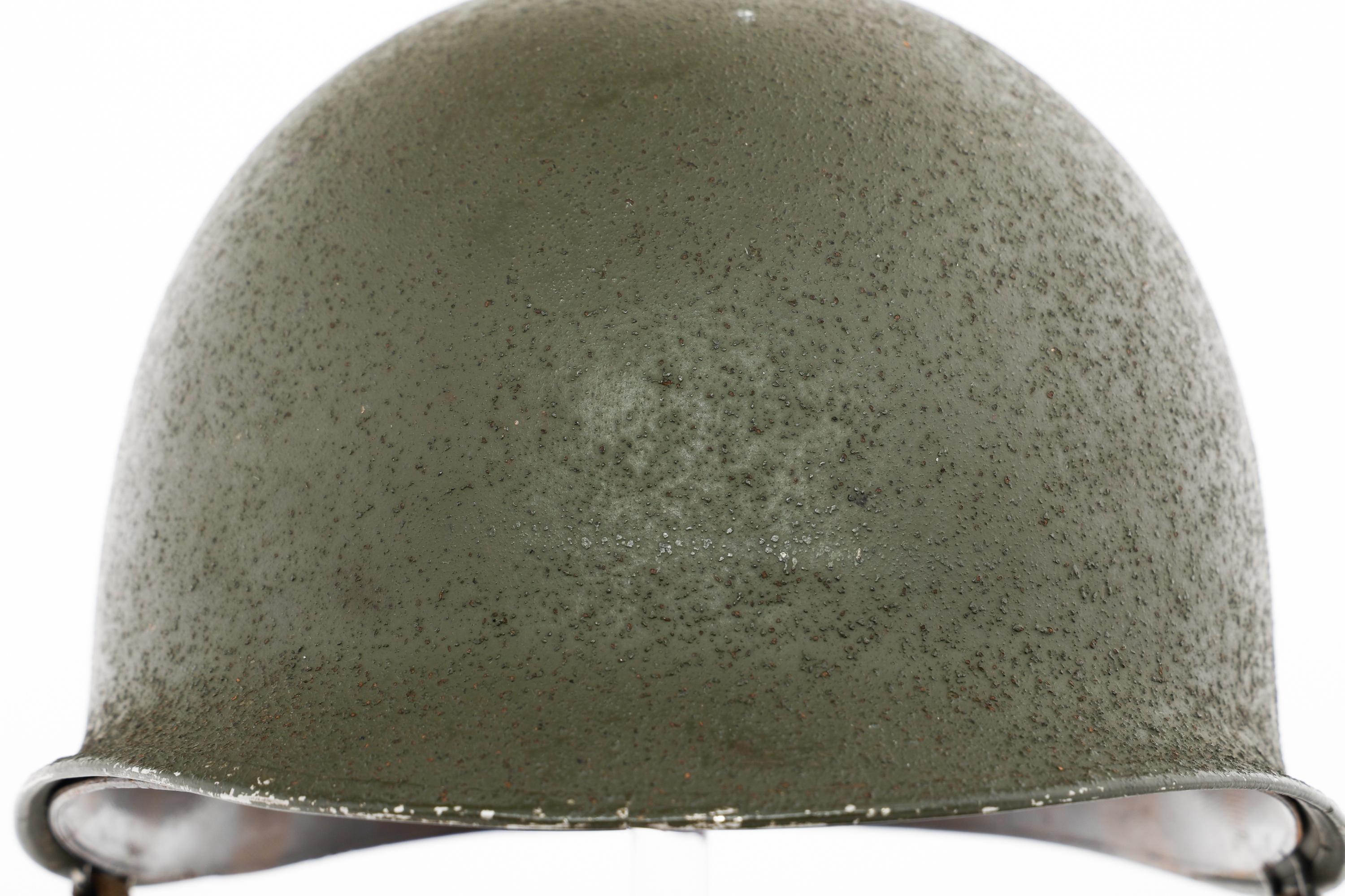 WWII US ARMY M1 COMBAT HELMET WITH EARLY LINER