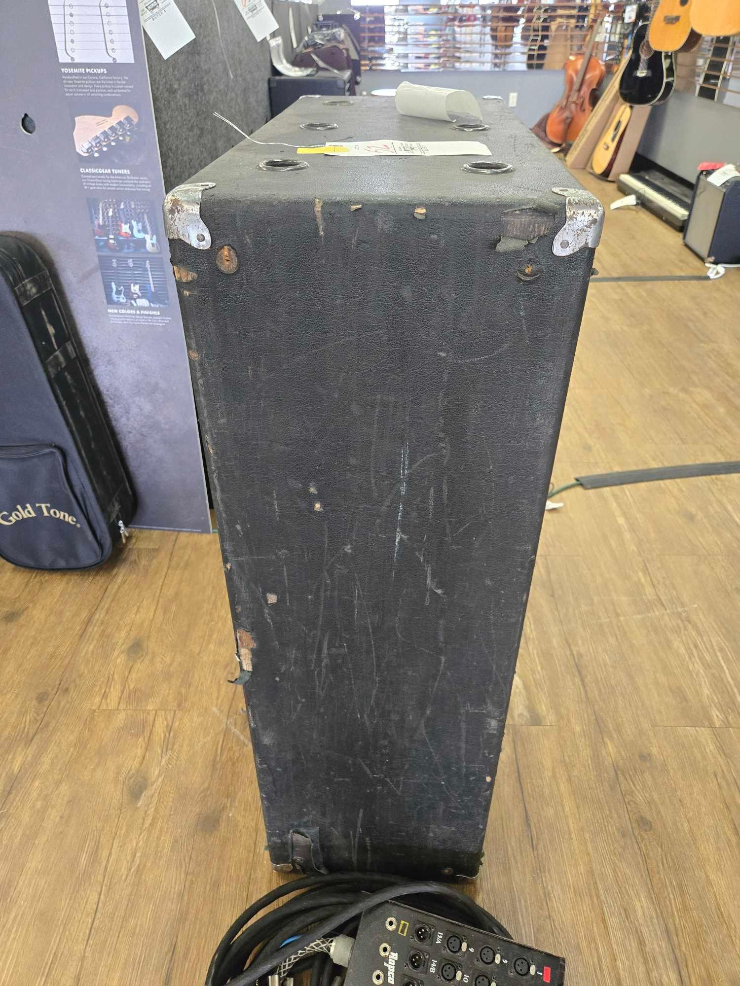 Ampeg Model B-25B Bass Cabinet w/Rapco Box Snake