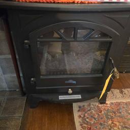 Small Cambridge Electric Fireplace
