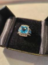 Lady's 14k white gold ring with Blue Topaz