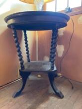 antique turn leg lamp table w/ lamp