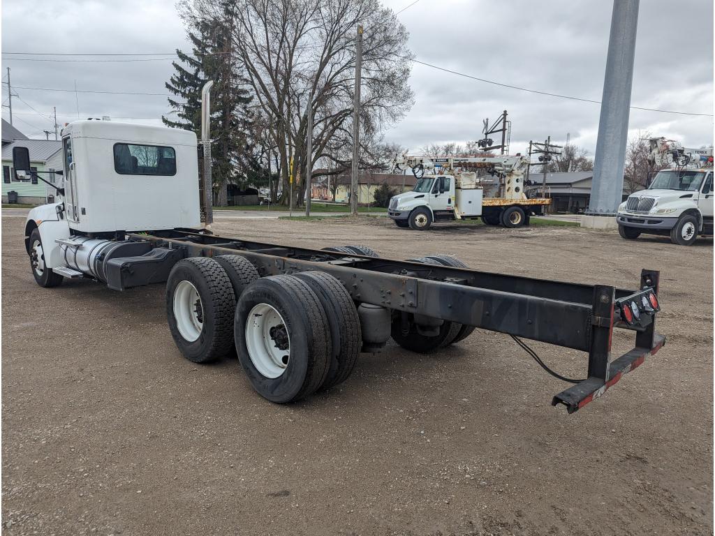 2019 Kenworth T370 Cab & Chassis