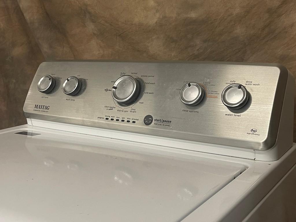 Maytag Washer High Efficiency Commercial Technology MVWC565FW1