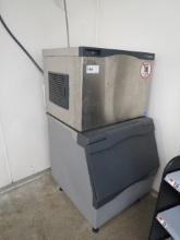 SCOTSMAN PRODIGY C0330MA-1C SELF-CONTAINED ICE FLAKER WITH BIN