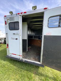 1998 sundowner horse trailer