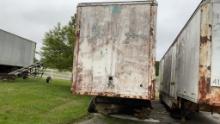 Dry van moving trailer